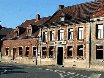 Auberge Le XIX Eme Thulin Ngoại thất bức ảnh